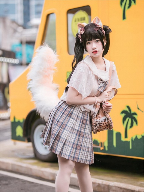 Cream Puppet Cat Handmade Faux Fur Tail