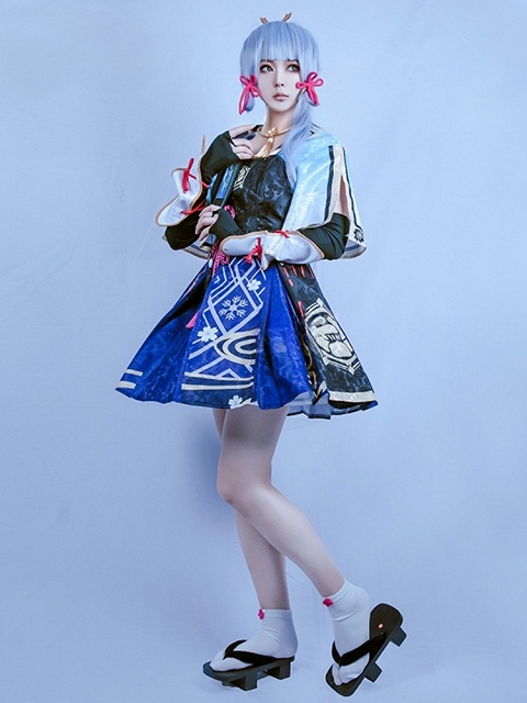Genshin Impact Kamisato Ayaka Cosplay Costume