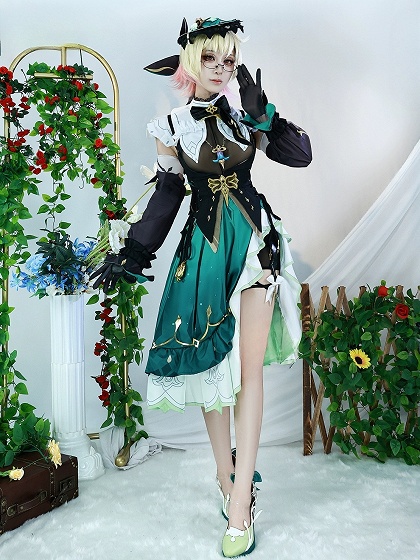 Genshin Impact Emilie Cosplay Costume