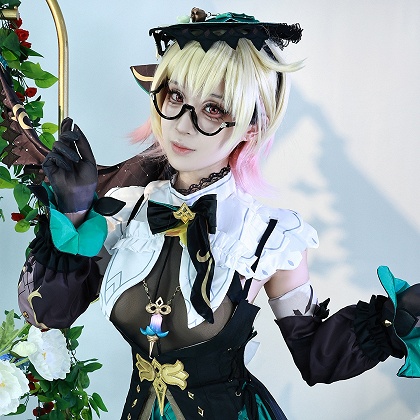 Genshin Impact Emilie Cosplay Costume